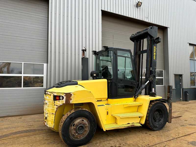 Hyster H12XM-6 - Pirun ngritës: foto 4 Hyster H12XM-6 - Pirun ngritës: foto 4