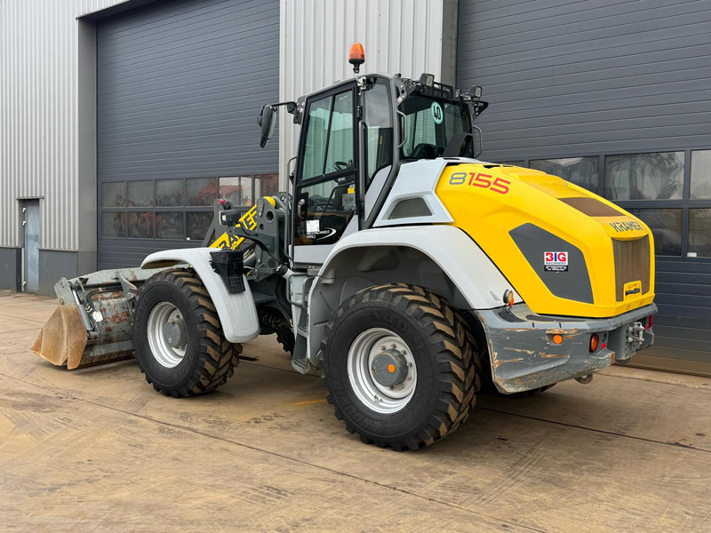 Kramer 8155 / Forks / bucket - Fadrom me goma: foto 3 Kramer 8155 / Forks / bucket - Fadrom me goma: foto 3