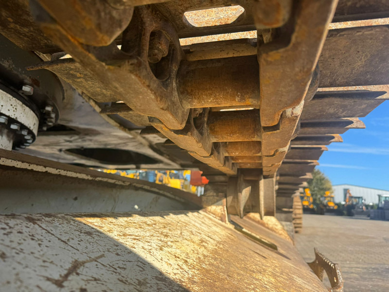 Ekskavator me zinxhirë Liebherr R936 LC: foto 13