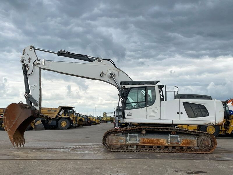 Liebherr R950 SHD (R944 / R945 / R946) - Ekskavator me zinxhirë: foto 1 Liebherr R950 SHD (R944 / R945 / R946) - Ekskavator me zinxhirë: foto 1