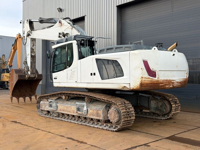 Liebherr R950 SHD (R944 / R945 / R946) - Ekskavator me zinxhirë: foto 3 Liebherr R950 SHD (R944 / R945 / R946) - Ekskavator me zinxhirë: foto 3