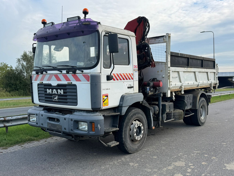 MAN 19.310 4x2 Kipper with HMF 1463K2 Crane - Kamion vetëshkarkues, Kamion me vinç: foto 2 MAN 19.310 4x2 Kipper with HMF 1463K2 Crane - Kamion vetëshkarkues, Kamion me vinç: foto 2