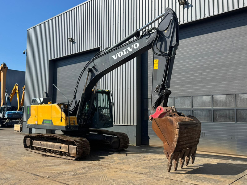 Volvo EC220EL - Ekskavator me zinxhirë: foto 5 Volvo EC220EL - Ekskavator me zinxhirë: foto 5