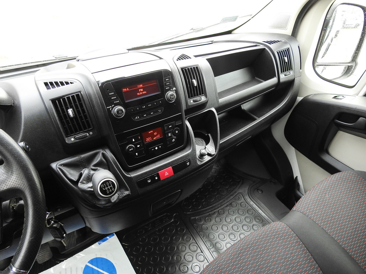 Furgon frigorifer CITROEN JUMPER REFRIGERATOR VAN -5*C LED LIGHTS AIR CONDITIONING  130HP: foto 39