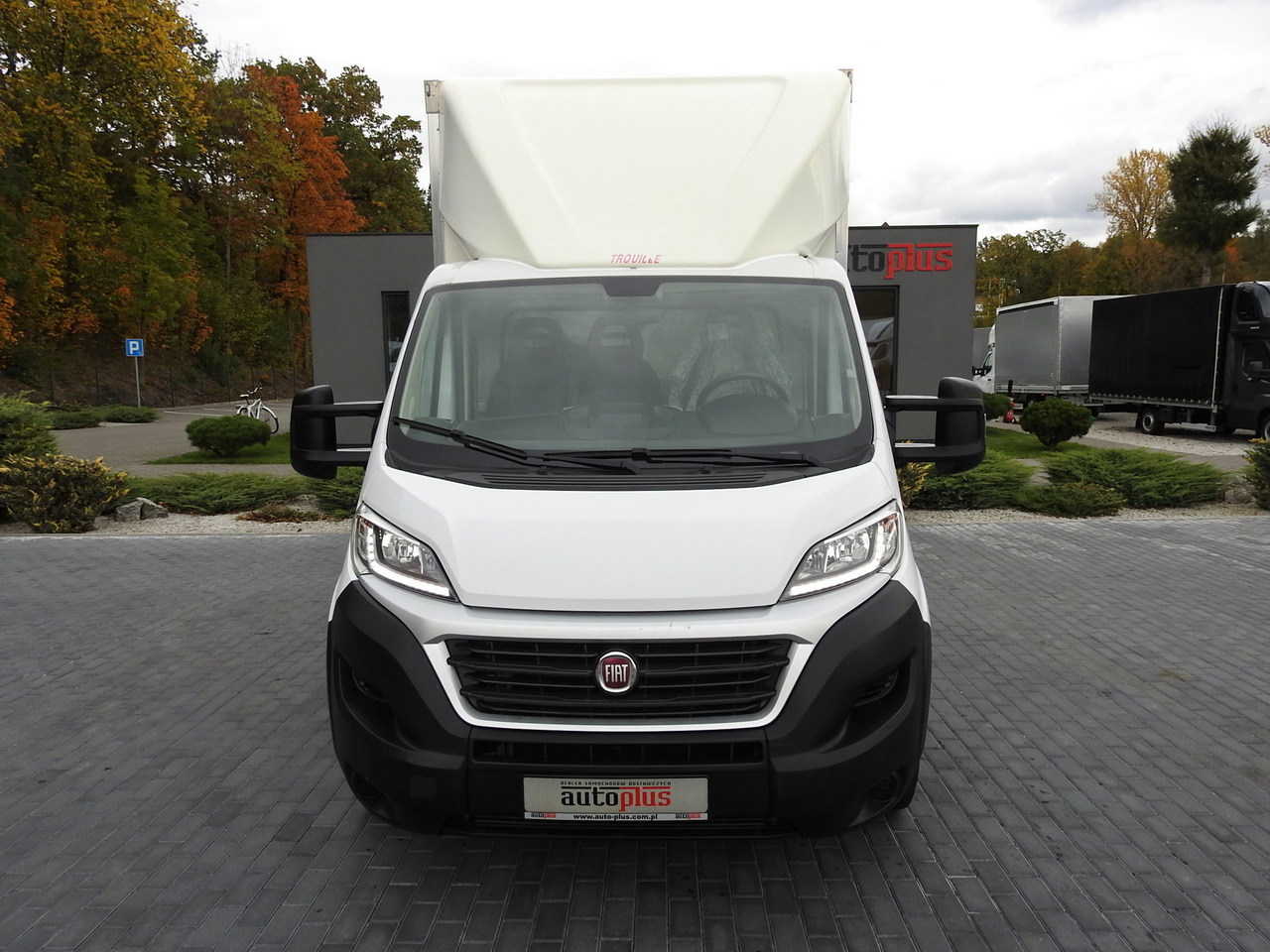 FIAT DUCATO BOX LIFT 8 PALLETS CRUISE CONTROL NAVIGATION AIR CONDITIONING LED LIGHTS 130HP - Kamioncine me kontinier: foto 5 FIAT DUCATO BOX LIFT 8 PALLETS CRUISE CONTROL NAVIGATION AIR CONDITIONING LED LIGHTS 130HP - Kamioncine me kontinier: foto 5