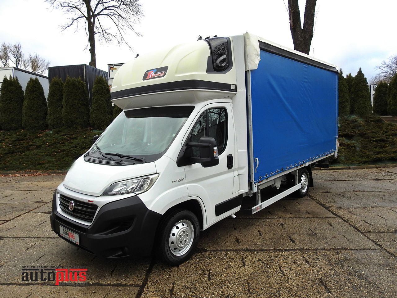 FIAT DUCATO TARPAULIN LIFT 9 PALLETS WEBASTO CRUISE CONTROL A/C LED LAMP 180HP - Kamioncine me tendë: foto 1 FIAT DUCATO TARPAULIN LIFT 9 PALLETS WEBASTO CRUISE CONTROL A/C LED LAMP 180HP - Kamioncine me tendë: foto 1