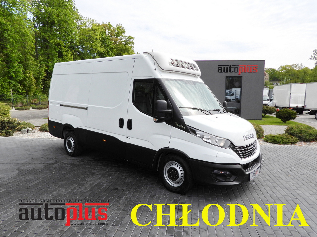 IVECO DAILY 35S14 REFRIGERATOR VAN -10*C POWER SUPPLY 230V CRUISE CONTROL AUTOMATIC TRANSMISSION HI-MATIC AIR CONDITIONING  140HP - Furgon frigorifer: foto 1 IVECO DAILY 35S14 REFRIGERATOR VAN -10*C POWER SUPPLY 230V CRUISE CONTROL AUTOMATIC TRANSMISSION HI-MATIC AIR CONDITIONING  140HP - Furgon frigorifer: foto 1