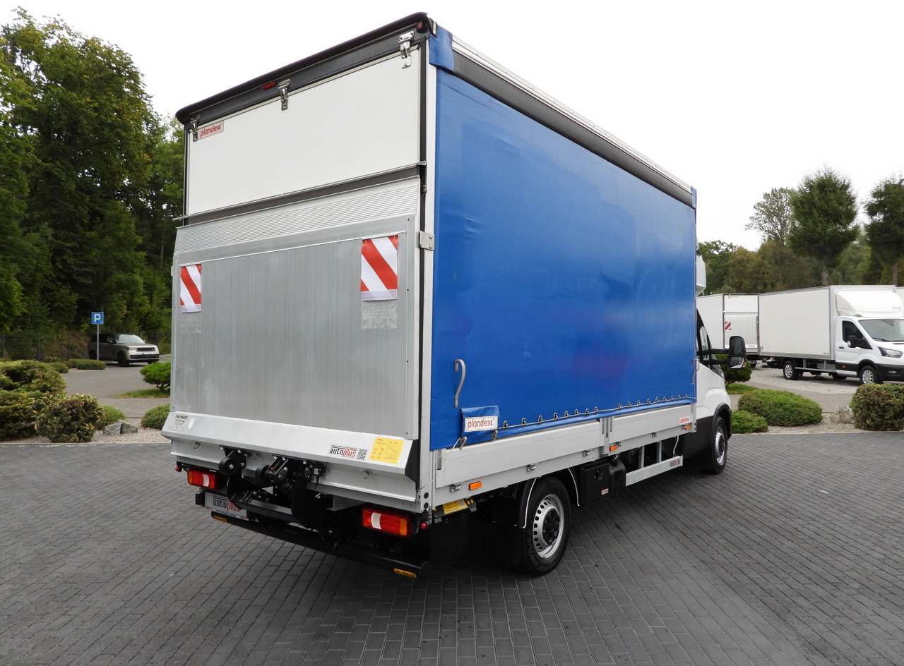 IVECO DAILY 35S18 TARPAULIN LIFT 8 PALLETS WEBASTO CRUISE CONTROL LED LIGHTS AIR CONDITIONING 180HP - Kamioncine me tendë: foto 3 IVECO DAILY 35S18 TARPAULIN LIFT 8 PALLETS WEBASTO CRUISE CONTROL LED LIGHTS AIR CONDITIONING 180HP - Kamioncine me tendë: foto 3