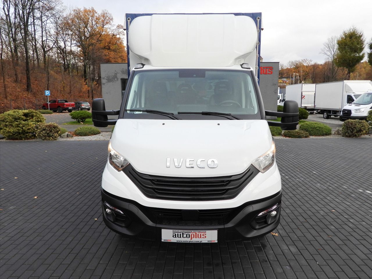 IVECO DAILY 50C16 TARPAULIN 10 PALLETS CRUISE CONTROL TWIN WHEELS AIR CONDITIONING 160HP - Kamioncine me tendë: foto 5 IVECO DAILY 50C16 TARPAULIN 10 PALLETS CRUISE CONTROL TWIN WHEELS AIR CONDITIONING 160HP - Kamioncine me tendë: foto 5