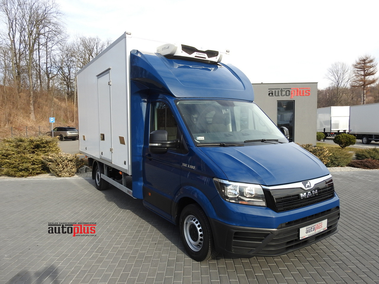 MAN TGE 3.180 REGRIGERATOR BOX -5*C 8 PALLETS HEATING FUNCTION CRUISE CONTROL PNEUMATICS AIR CONDITIONING 180HP - Furgon frigorifer: foto 1 MAN TGE 3.180 REGRIGERATOR BOX -5*C 8 PALLETS HEATING FUNCTION CRUISE CONTROL PNEUMATICS AIR CONDITIONING 180HP - Furgon frigorifer: foto 1