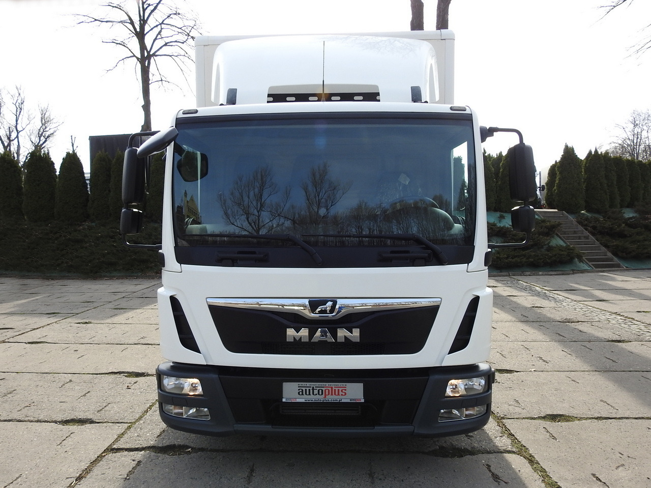 MAN TGL 8.18 BOX 16 PALLETS CRUISE CONTROL TWIN WHEELS 180HP - Kamioncine me kontinier: foto 5 MAN TGL 8.18 BOX 16 PALLETS CRUISE CONTROL TWIN WHEELS 180HP - Kamioncine me kontinier: foto 5