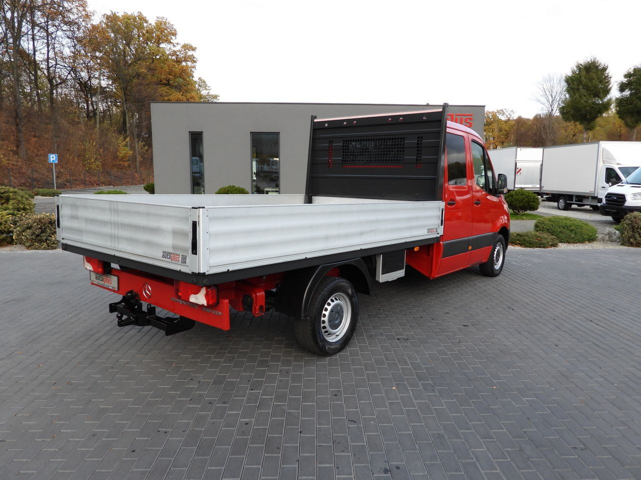 MERCEDES SPRINTER 316 STAKE BODY DOUBLE CABIN DOKA 7 SEATS AIR CONDITIONING 160HP - Kamioncine dopio kabinë: foto 3 MERCEDES SPRINTER 316 STAKE BODY DOUBLE CABIN DOKA 7 SEATS AIR CONDITIONING 160HP - Kamioncine dopio kabinë: foto 3