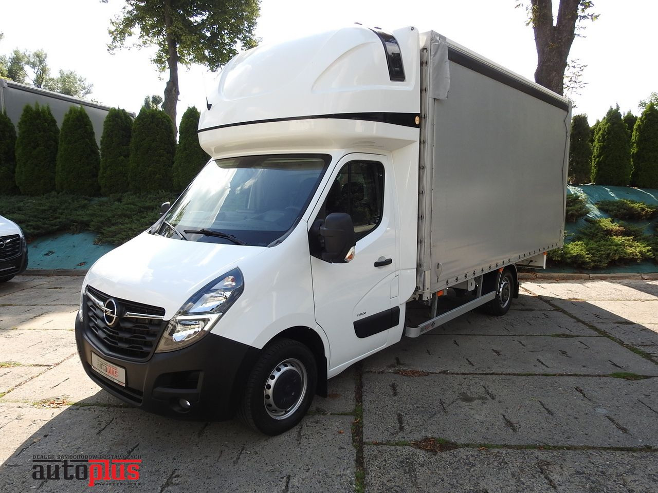 OPEL MOVANO - Kamioncine me tendë: foto 1 OPEL MOVANO - Kamioncine me tendë: foto 1