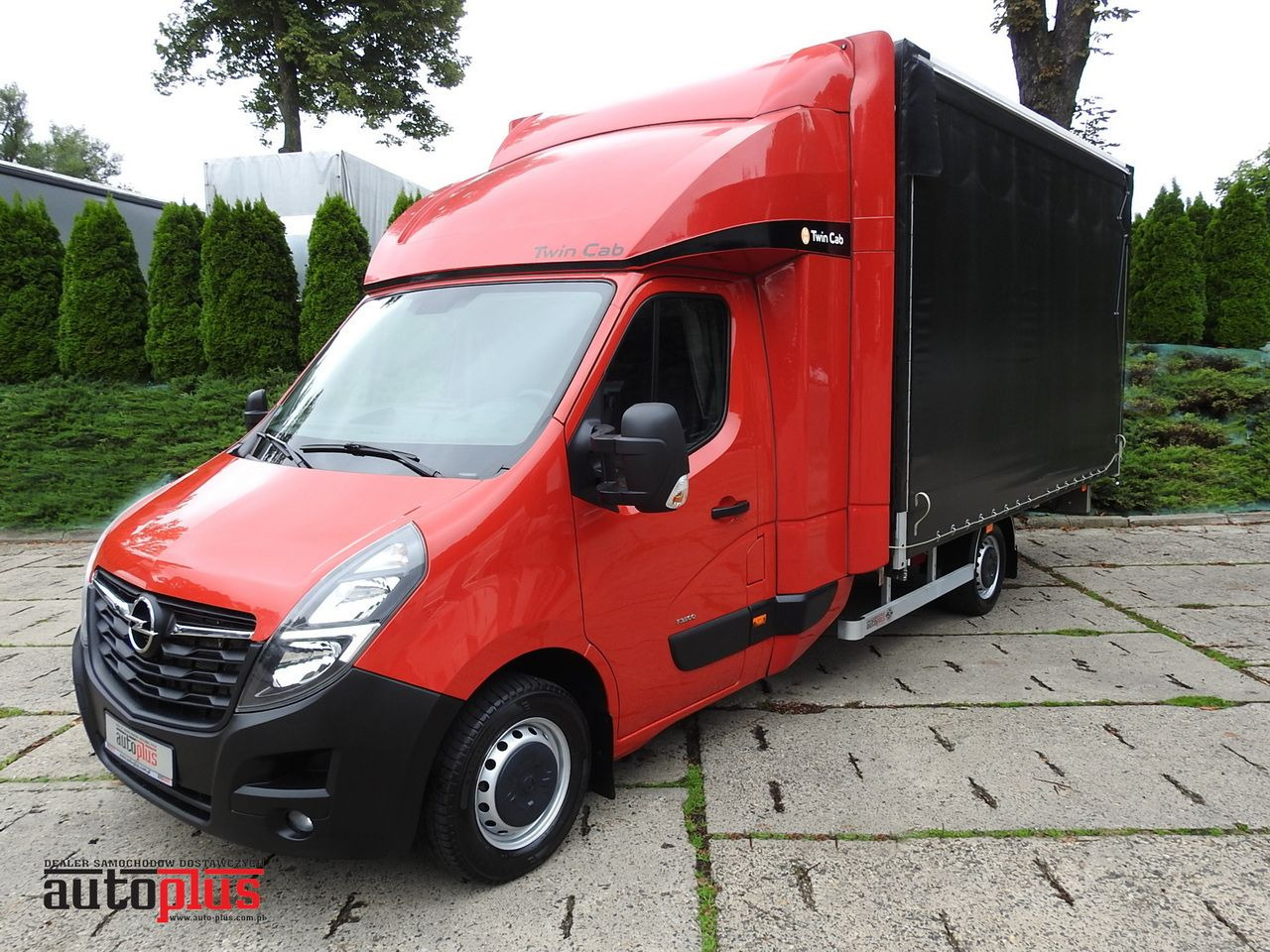 OPEL MOVANO - Kamioncine me tendë: foto 1 OPEL MOVANO - Kamioncine me tendë: foto 1
