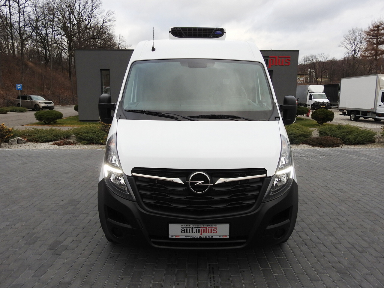 OPEL MOVANO REFRIGERATOR VAN 0*C CRUISE CONTROL NAVIGATION AIR CONDITIONING LED LIGHTS 150HP - Furgon frigorifer: foto 5 OPEL MOVANO REFRIGERATOR VAN 0*C CRUISE CONTROL NAVIGATION AIR CONDITIONING LED LIGHTS 150HP - Furgon frigorifer: foto 5