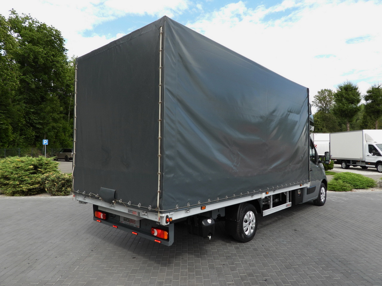OPEL MOVANO TARPAULIN 10 PALLETS WEBASTO CRUISE CONTROL LED LIGHTS PNEUMATICS AIR CONDITIONING 165HP - Kamioncine me tendë: foto 3 OPEL MOVANO TARPAULIN 10 PALLETS WEBASTO CRUISE CONTROL LED LIGHTS PNEUMATICS AIR CONDITIONING 165HP - Kamioncine me tendë: foto 3