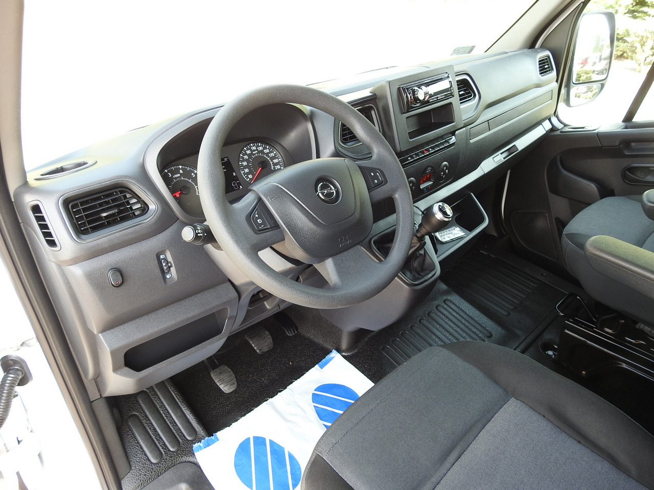 OPEL MOVANO TARPAULIN 8 PALLETS WEBASTO CRUISE CONTROL AIR CONDITIONING LED LIGHTS PNEUMATICS 165HP - Kamioncine me tendë: foto 2 OPEL MOVANO TARPAULIN 8 PALLETS WEBASTO CRUISE CONTROL AIR CONDITIONING LED LIGHTS PNEUMATICS 165HP - Kamioncine me tendë: foto 2