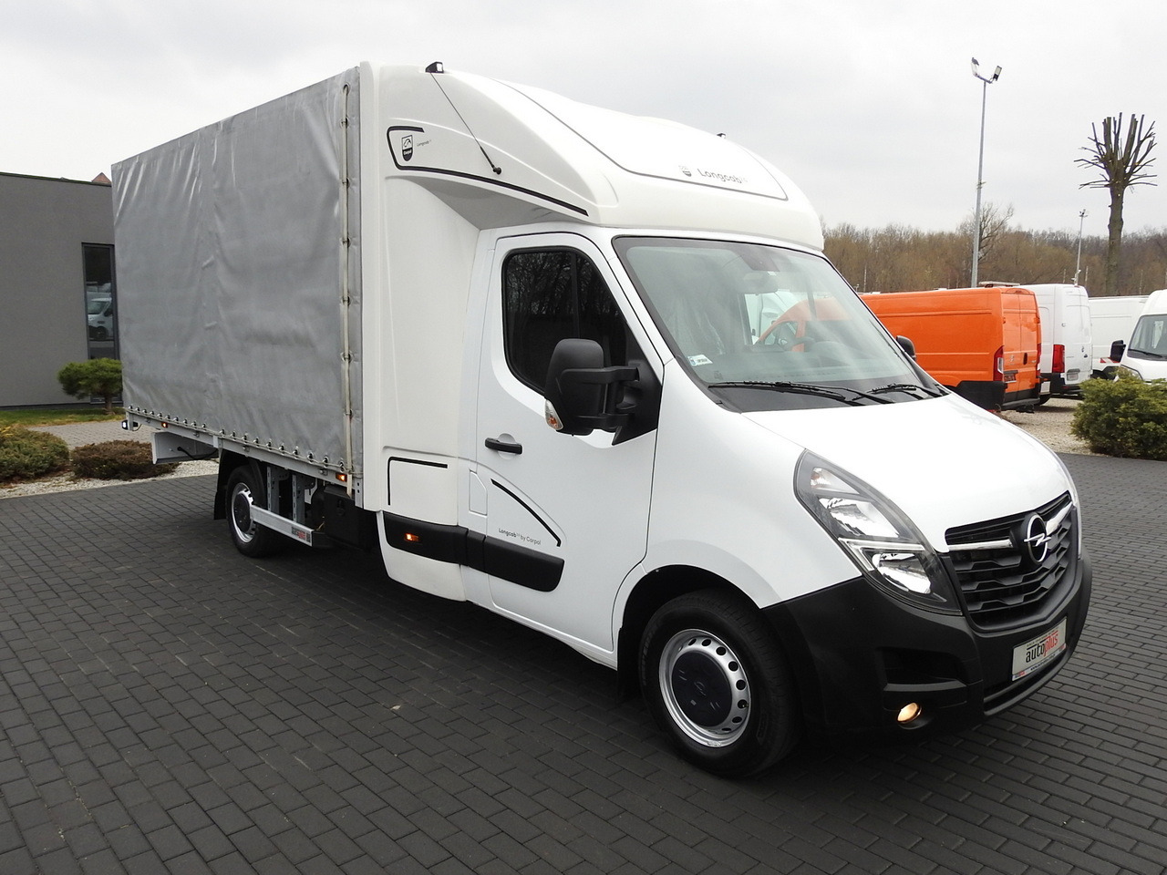 OPEL MOVANO TARPAULIN 8 PALLETS WEBASTO CRUISE CONTROL LED LIGHTS PNEUMATICS AIR CONDITIONING 165HP - Kamioncine me tendë: foto 4 OPEL MOVANO TARPAULIN 8 PALLETS WEBASTO CRUISE CONTROL LED LIGHTS PNEUMATICS AIR CONDITIONING 165HP - Kamioncine me tendë: foto 4