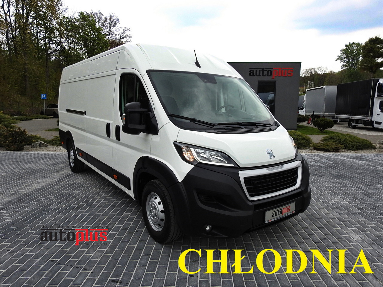 Furgon frigorifer PEUGEOT BOXER REFRIGERATOR VAN 0*C CRUISE CONTROL NAVIGATION AIR CONDITIONING  135HP: foto 1