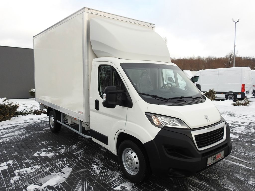 Peugeot BOXER KOFFER 8 PALETTEN TEMPOMAT KLIMAANLAGE - Kamioncine me kontinier: foto 4 Peugeot BOXER KOFFER 8 PALETTEN TEMPOMAT KLIMAANLAGE - Kamioncine me kontinier: foto 4