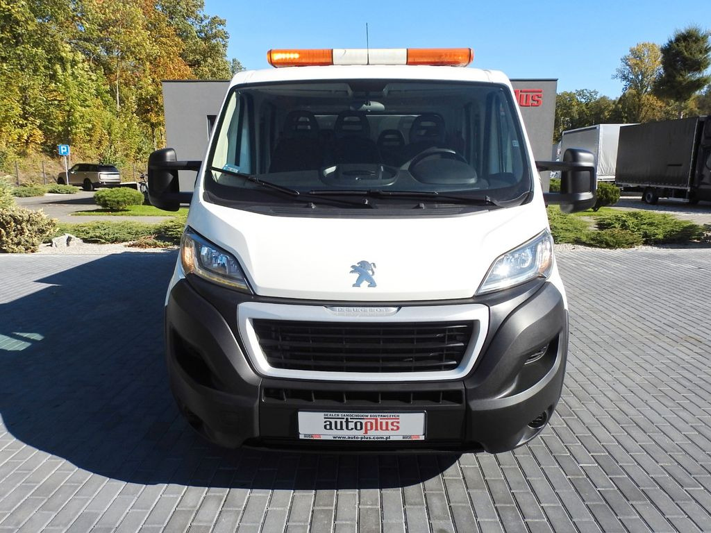 Peugeot BOXER PRITSCHE DOPPELKABINE DOKA 7 SITZE - Kamioncine me karroceri, Kamioncine dopio kabinë: foto 5 Peugeot BOXER PRITSCHE DOPPELKABINE DOKA 7 SITZE - Kamioncine me karroceri, Kamioncine dopio kabinë: foto 5