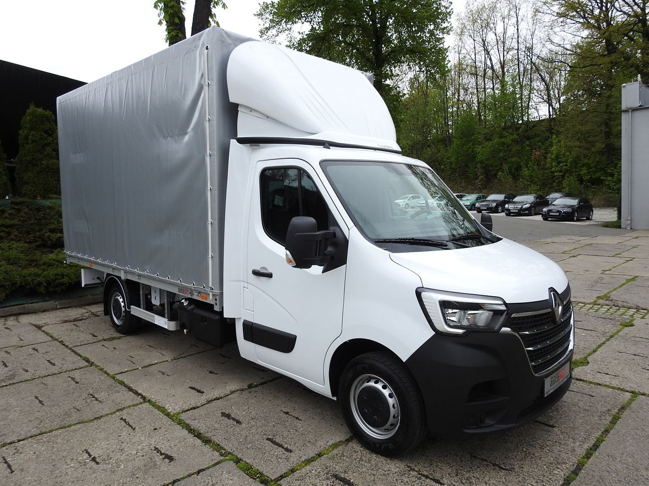 RENAULT MASTER NEW TARPAULIN 8 PALLETS CRUISE CONTROL LED LIGHTS AIR CONDITIONING 165HP - Kamioncine me tendë: foto 4 RENAULT MASTER NEW TARPAULIN 8 PALLETS CRUISE CONTROL LED LIGHTS AIR CONDITIONING 165HP - Kamioncine me tendë: foto 4