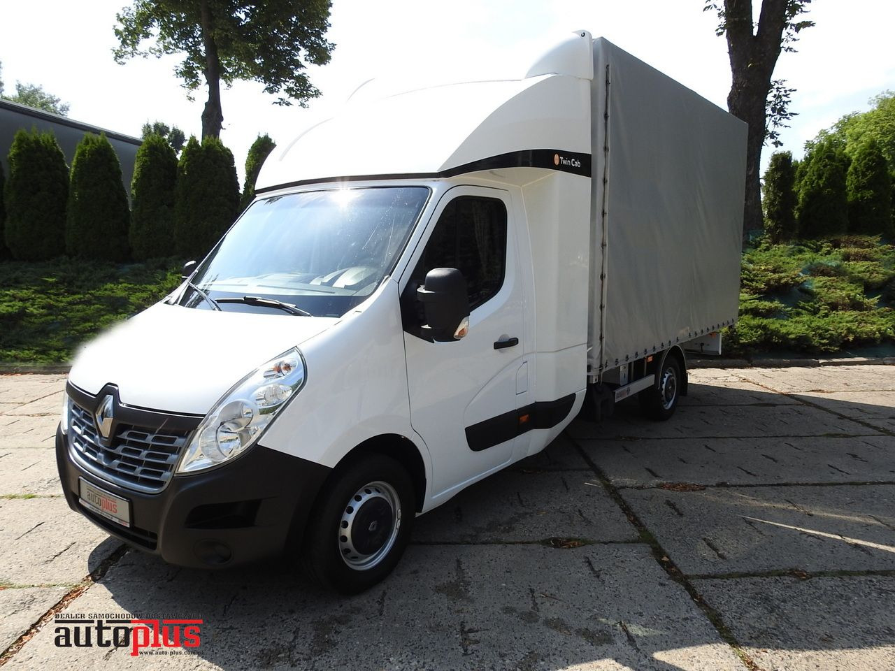 RENAULT MASTER - Kamioncine me tendë: foto 1 RENAULT MASTER - Kamioncine me tendë: foto 1