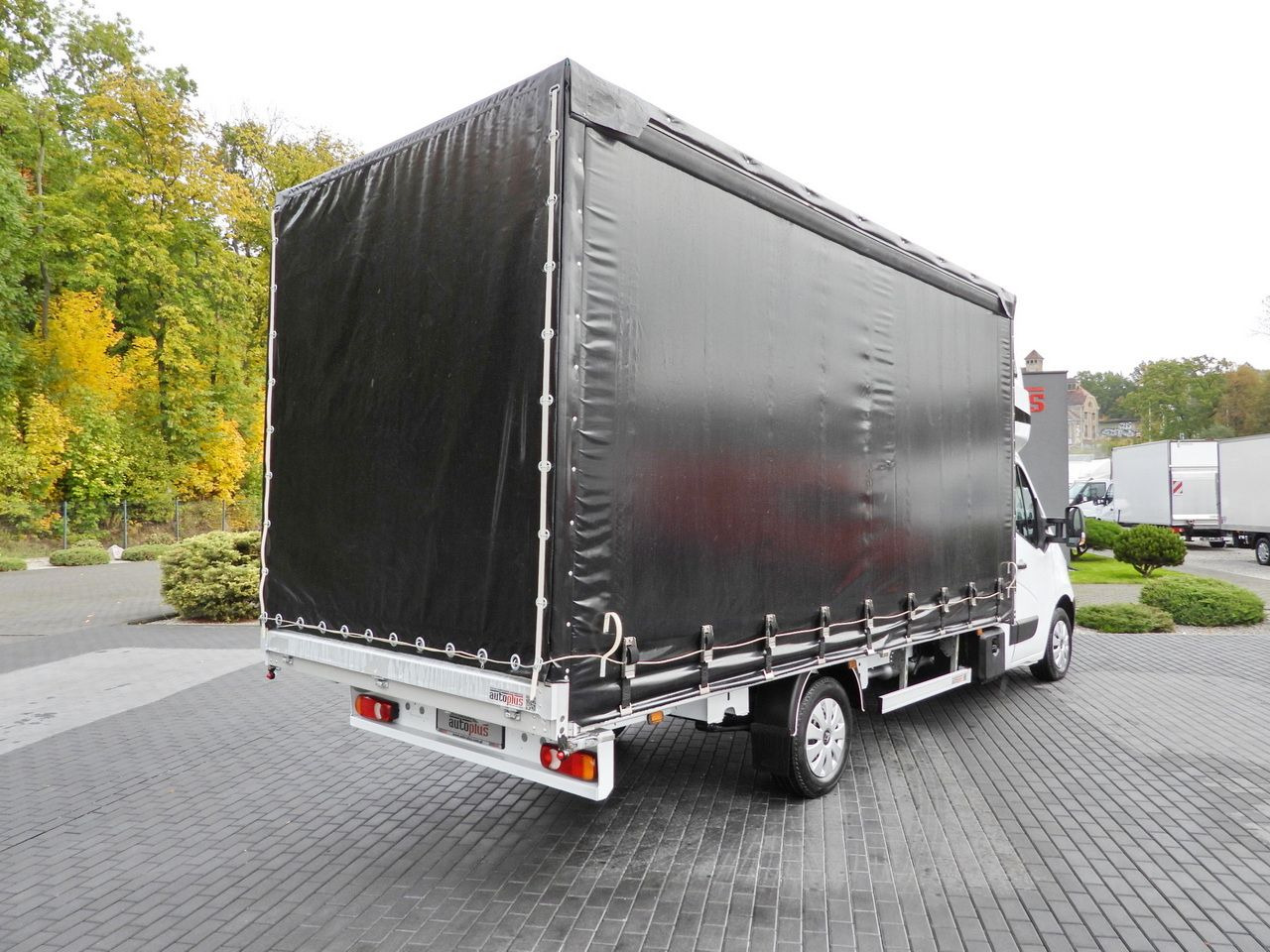 RENAULT MASTER TARPAULIN 10 PALLETS WEBASTO CRUISE CONTROL AIR CONDITIONING 170HP - Kamioncine me tendë: foto 3 RENAULT MASTER TARPAULIN 10 PALLETS WEBASTO CRUISE CONTROL AIR CONDITIONING 170HP - Kamioncine me tendë: foto 3