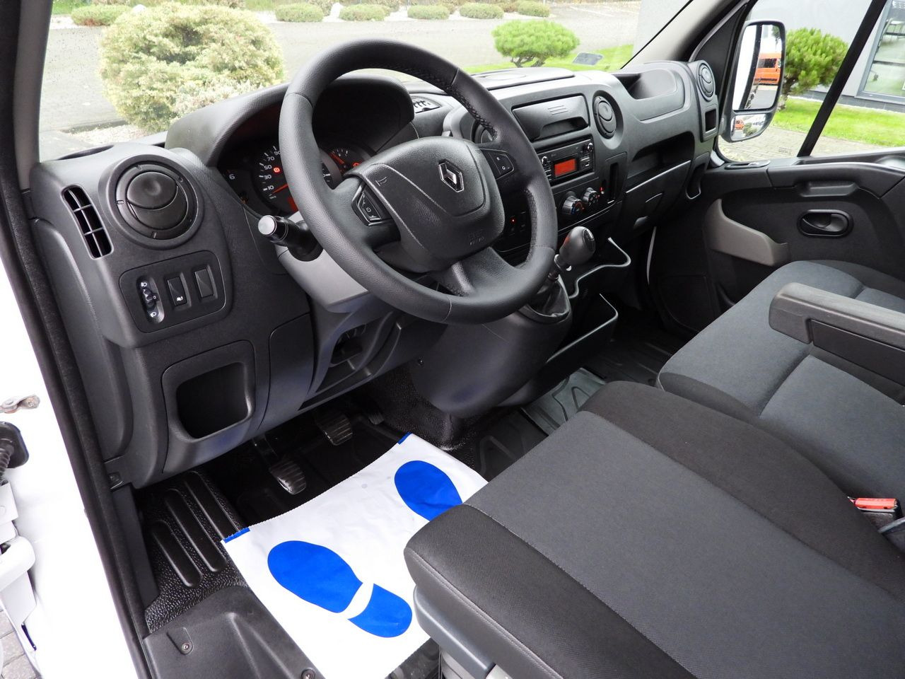 RENAULT MASTER TARPAULIN 10 PALLETS WEBASTO CRUISE CONTROL AIR CONDITIONING 170HP - Kamioncine me tendë: foto 2 RENAULT MASTER TARPAULIN 10 PALLETS WEBASTO CRUISE CONTROL AIR CONDITIONING 170HP - Kamioncine me tendë: foto 2