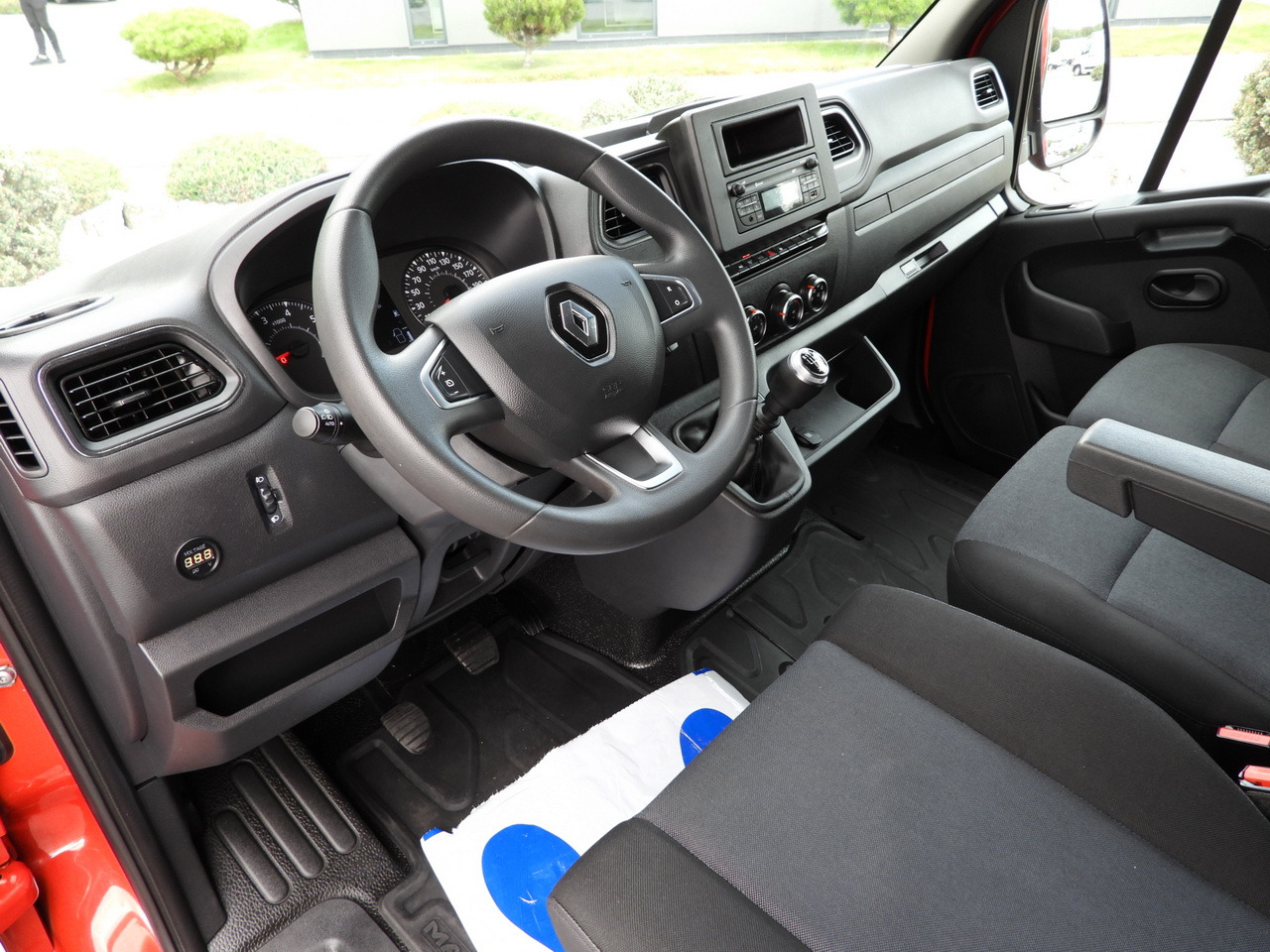 RENAULT MASTER TARPAULIN 10 PALLETS WEBASTO CRUISE CONTROL LED LIGHTS AIR CONDITIONING 165HP - Kamioncine me tendë: foto 2 RENAULT MASTER TARPAULIN 10 PALLETS WEBASTO CRUISE CONTROL LED LIGHTS AIR CONDITIONING 165HP - Kamioncine me tendë: foto 2
