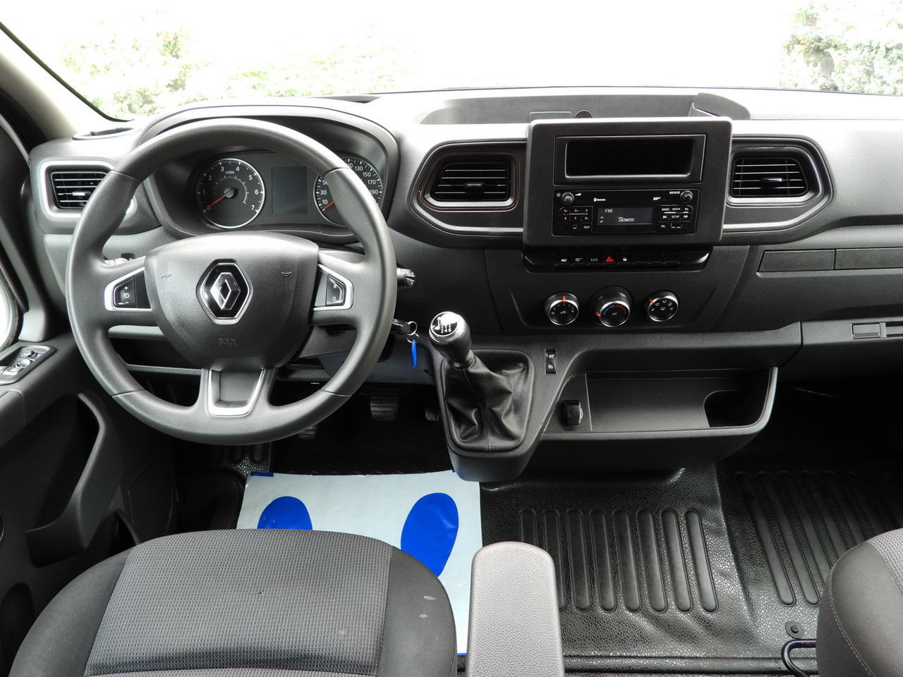 Kamioncine me tendë RENAULT MASTER TARPAULIN 10 PALLETS WEBASTO CRUISE CONTROL LED LIGHTS PNEUMATICS AIR CONDITIONING  165HP: foto 28