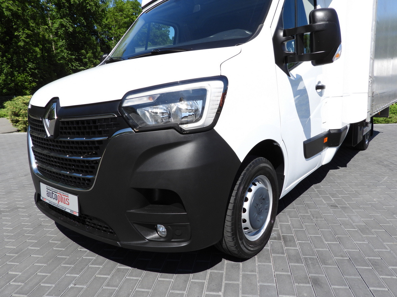 Kamioncine me tendë RENAULT MASTER  TARPAULIN 10 PALLETS WEBASTO CRUISE CONTROL LED LIGHTS PNEUMATICS AIR CONDITIONING  165HP: foto 19