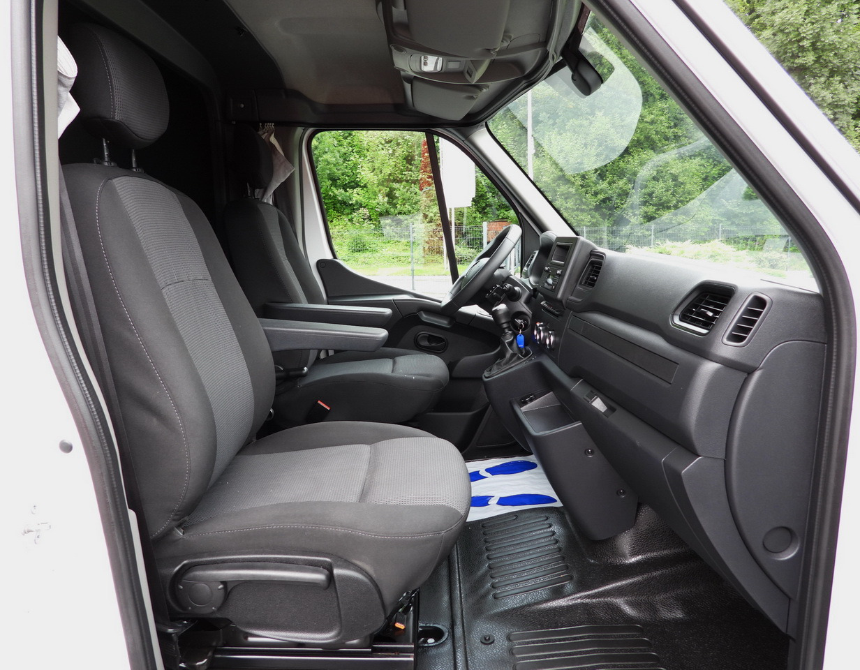 Kamioncine me tendë RENAULT MASTER TARPAULIN 10 PALLETS WEBASTO CRUISE CONTROL LED LIGHTS PNEUMATICS AIR CONDITIONING  165HP: foto 36