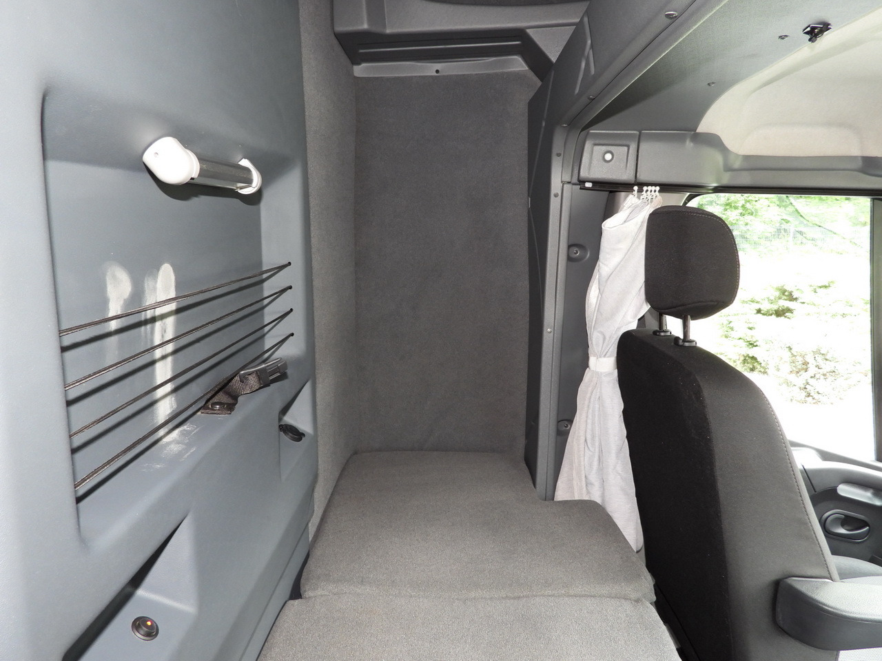 Kamioncine me tendë RENAULT MASTER TARPAULIN 10 PALLETS WEBASTO CRUISE CONTROL LED LIGHTS PNEUMATICS AIR CONDITIONING  165HP: foto 41