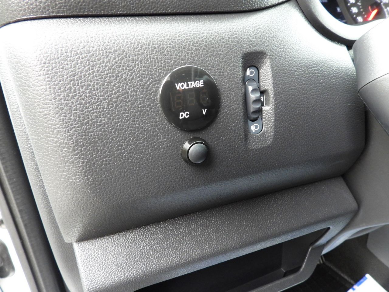 Kamioncine me tendë RENAULT MASTER TARPAULIN 12 PALLETS WEBASTO CRUISE CONTROL NAVIGATION LED LIGHTS PNEUMATICS AIR CONDITIONING 165HP: foto 27 Kamioncine me tendë RENAULT MASTER TARPAULIN 12 PALLETS WEBASTO CRUISE CONTROL NAVIGATION LED LIGHTS PNEUMATICS AIR CONDITIONING 165HP: foto 27