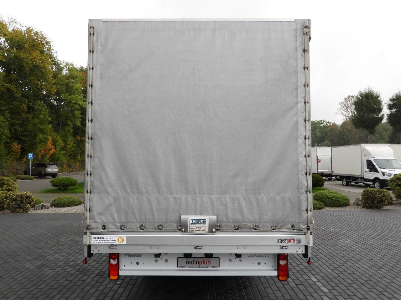 Kamioncine me tendë RENAULT MASTER TARPAULIN 12 PALLETS WEBASTO CRUISE CONTROL NAVIGATION LED LIGHTS PNEUMATICS AIR CONDITIONING 165HP: foto 11 Kamioncine me tendë RENAULT MASTER TARPAULIN 12 PALLETS WEBASTO CRUISE CONTROL NAVIGATION LED LIGHTS PNEUMATICS AIR CONDITIONING 165HP: foto 11