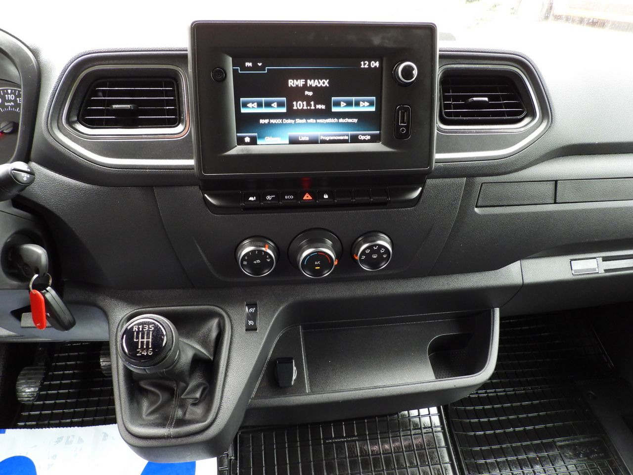 Kamioncine me tendë RENAULT MASTER TARPAULIN 12 PALLETS WEBASTO CRUISE CONTROL NAVIGATION LED LIGHTS PNEUMATICS AIR CONDITIONING 165HP: foto 33 Kamioncine me tendë RENAULT MASTER TARPAULIN 12 PALLETS WEBASTO CRUISE CONTROL NAVIGATION LED LIGHTS PNEUMATICS AIR CONDITIONING 165HP: foto 33