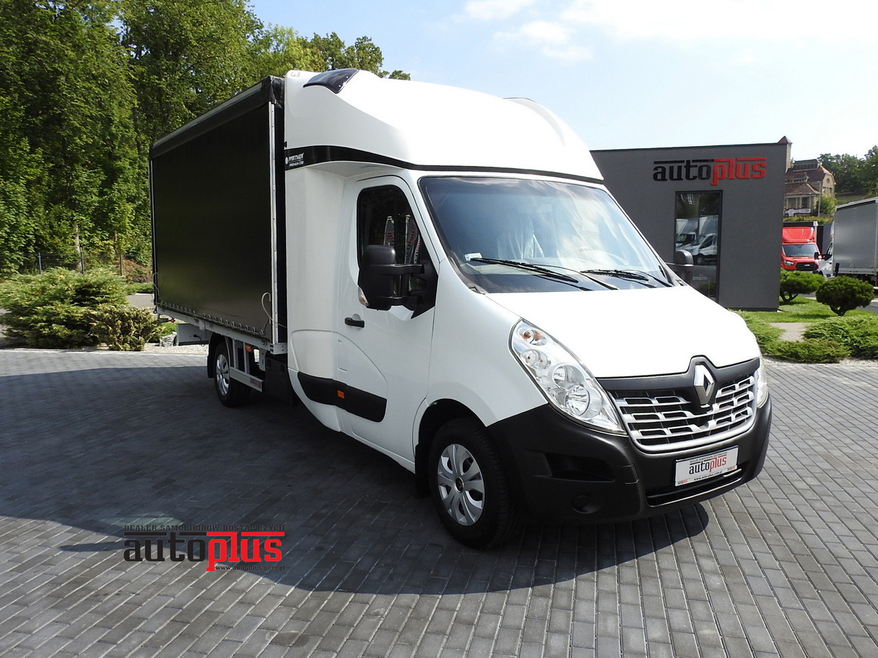 RENAULT MASTER TARPAULIN 8 PALLETS CRUISE CONTROL AIR CONDITIONING 170HP - Kamioncine me tendë: foto 1 RENAULT MASTER TARPAULIN 8 PALLETS CRUISE CONTROL AIR CONDITIONING 170HP - Kamioncine me tendë: foto 1