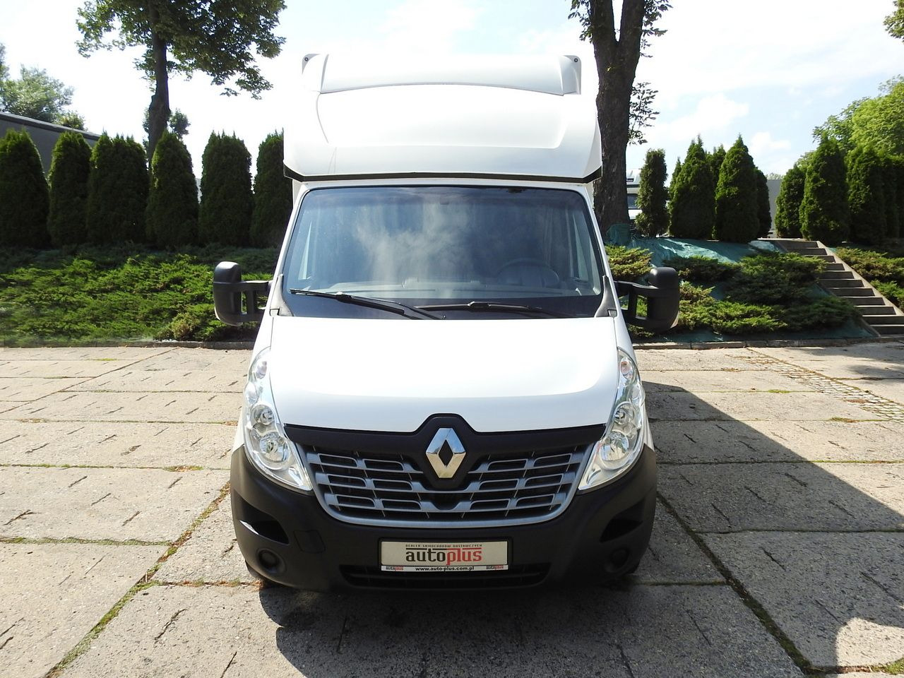 RENAULT MASTER TARPAULIN 8 PALLETS WEBASTO CRUISE CONTROL PNEUMATICS AIR CONDITIONING 170HP - Kamioncine me tendë: foto 5 RENAULT MASTER TARPAULIN 8 PALLETS WEBASTO CRUISE CONTROL PNEUMATICS AIR CONDITIONING 170HP - Kamioncine me tendë: foto 5