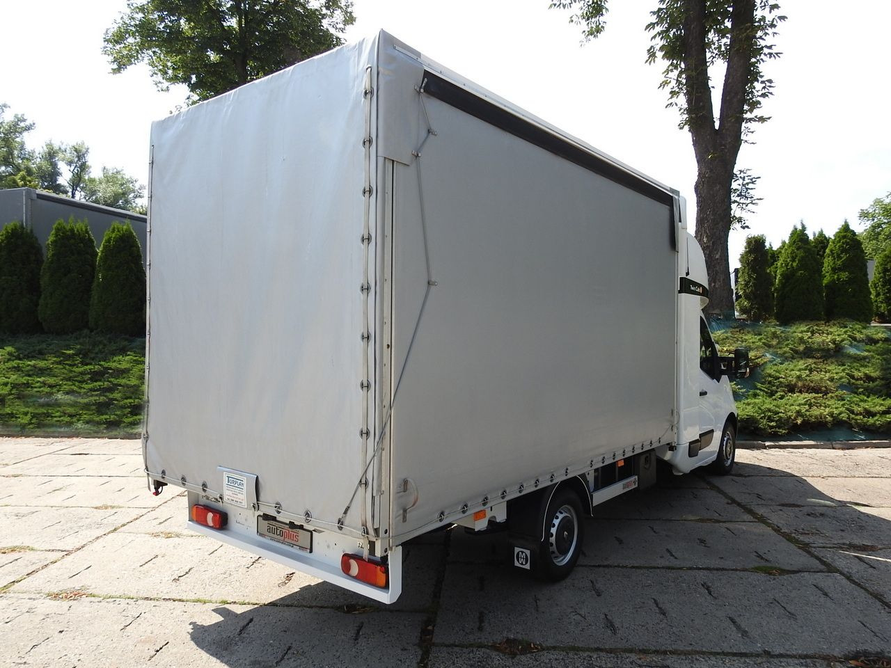 RENAULT MASTER TARPAULIN 8 PALLETS WEBASTO CRUISE CONTROL PNEUMATICS AIR CONDITIONING 170HP - Kamioncine me tendë: foto 3 RENAULT MASTER TARPAULIN 8 PALLETS WEBASTO CRUISE CONTROL PNEUMATICS AIR CONDITIONING 170HP - Kamioncine me tendë: foto 3