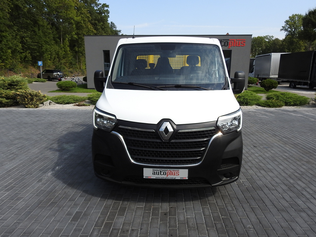 RENAULT MASTER TIPPER CRUISE CONTROL NAVIGATION AIR CONDITIONING LED LIGHTS TWIN WHEELS LOAD WEIGHT 145HP - Kamioncine vetëshkarkuese: foto 5 RENAULT MASTER TIPPER CRUISE CONTROL NAVIGATION AIR CONDITIONING LED LIGHTS TWIN WHEELS LOAD WEIGHT 145HP - Kamioncine vetëshkarkuese: foto 5