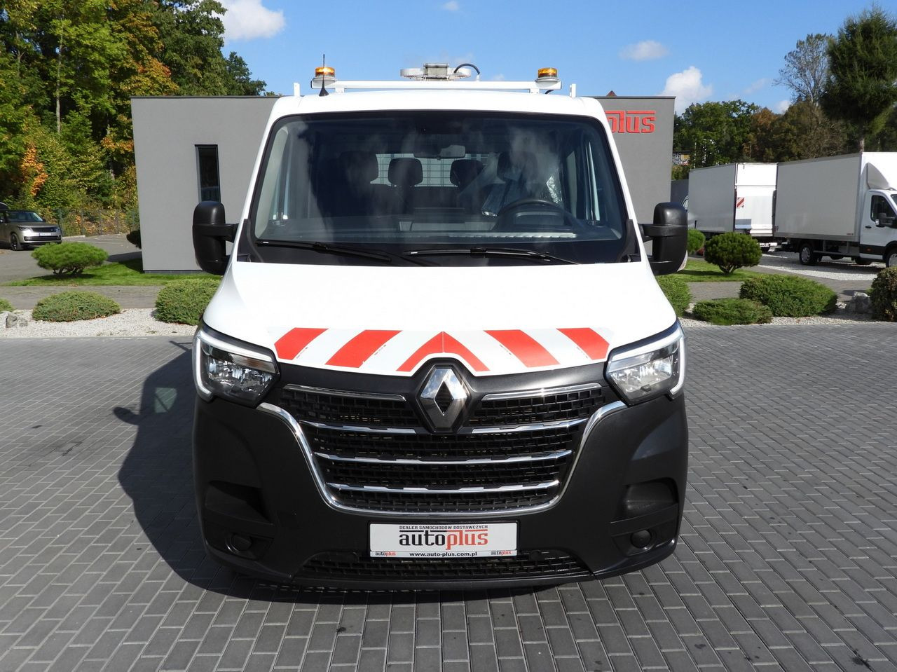 RENAULT MASTER TIPPER DOUBLE CABIN DOKA 6 SEATS CRUISE CONTROL LED LIGHTS TWIN WHEELS AIR CONDITIONING 165HP - Kamioncine vetëshkarkuese: foto 5 RENAULT MASTER TIPPER DOUBLE CABIN DOKA 6 SEATS CRUISE CONTROL LED LIGHTS TWIN WHEELS AIR CONDITIONING 165HP - Kamioncine vetëshkarkuese: foto 5