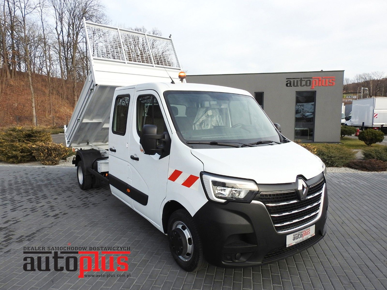 Renault MASTER KIPPER DOPPELKABINE DOKA 6 SITZE TEMPOMAT - Kamioncine vetëshkarkuese, Kamioncine dopio kabinë: foto 1 Renault MASTER KIPPER DOPPELKABINE DOKA 6 SITZE TEMPOMAT - Kamioncine vetëshkarkuese, Kamioncine dopio kabinë: foto 1
