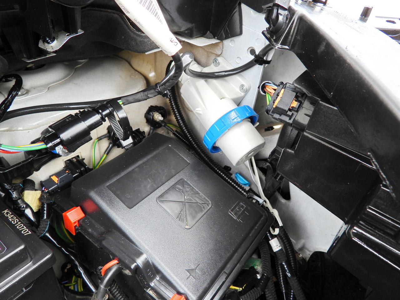 Furgon frigorifer TOYOTA PROACE CITY REFRIGERATOR VAN -15*C POWER SUPPLY 230V CRUISE CONTROL AIR CONDITIONING 100HP: foto 43 Furgon frigorifer TOYOTA PROACE CITY REFRIGERATOR VAN -15*C POWER SUPPLY 230V CRUISE CONTROL AIR CONDITIONING 100HP: foto 43