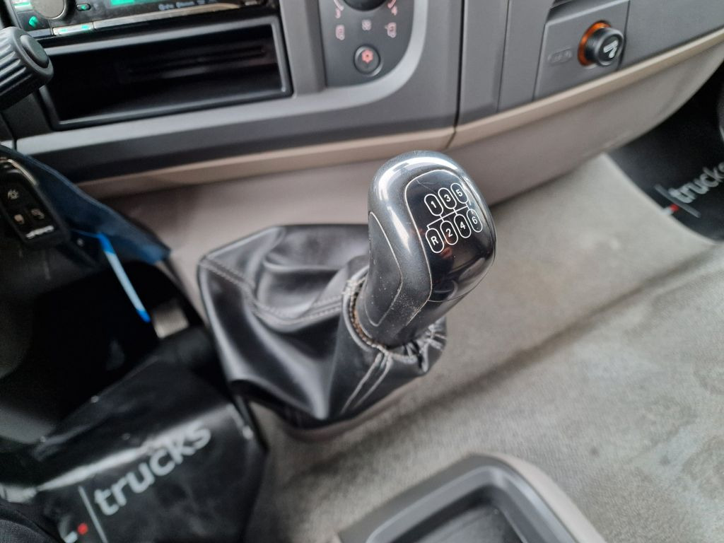 Kamion me vinç, Kamion me karroceri të hapur DAF LF 250FA / Palfinger PK8501A DAF LF 250FA / Palfinger PK8501A / KRAN: foto 26