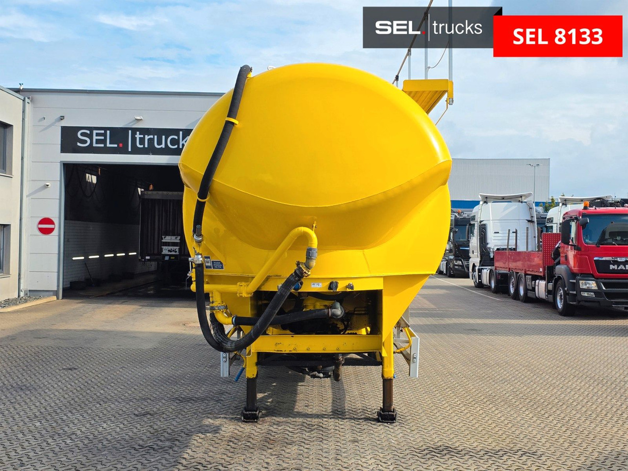 Feldbinder EUT 58.2 / 58 m3 - Gjysmë rimorkio silo: foto 2 Feldbinder EUT 58.2 / 58 m3 - Gjysmë rimorkio silo: foto 2