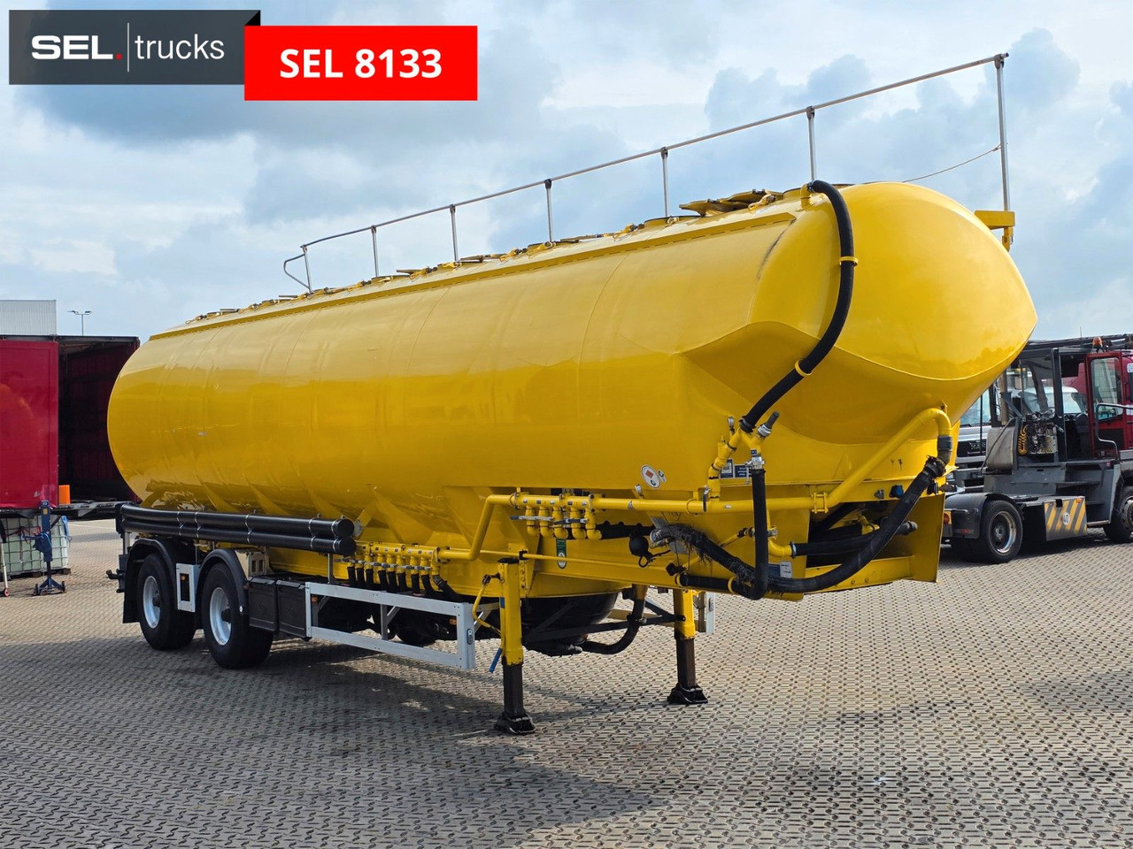 Feldbinder EUT 58.2 / 58 m3 - Gjysmë rimorkio silo: foto 3 Feldbinder EUT 58.2 / 58 m3 - Gjysmë rimorkio silo: foto 3
