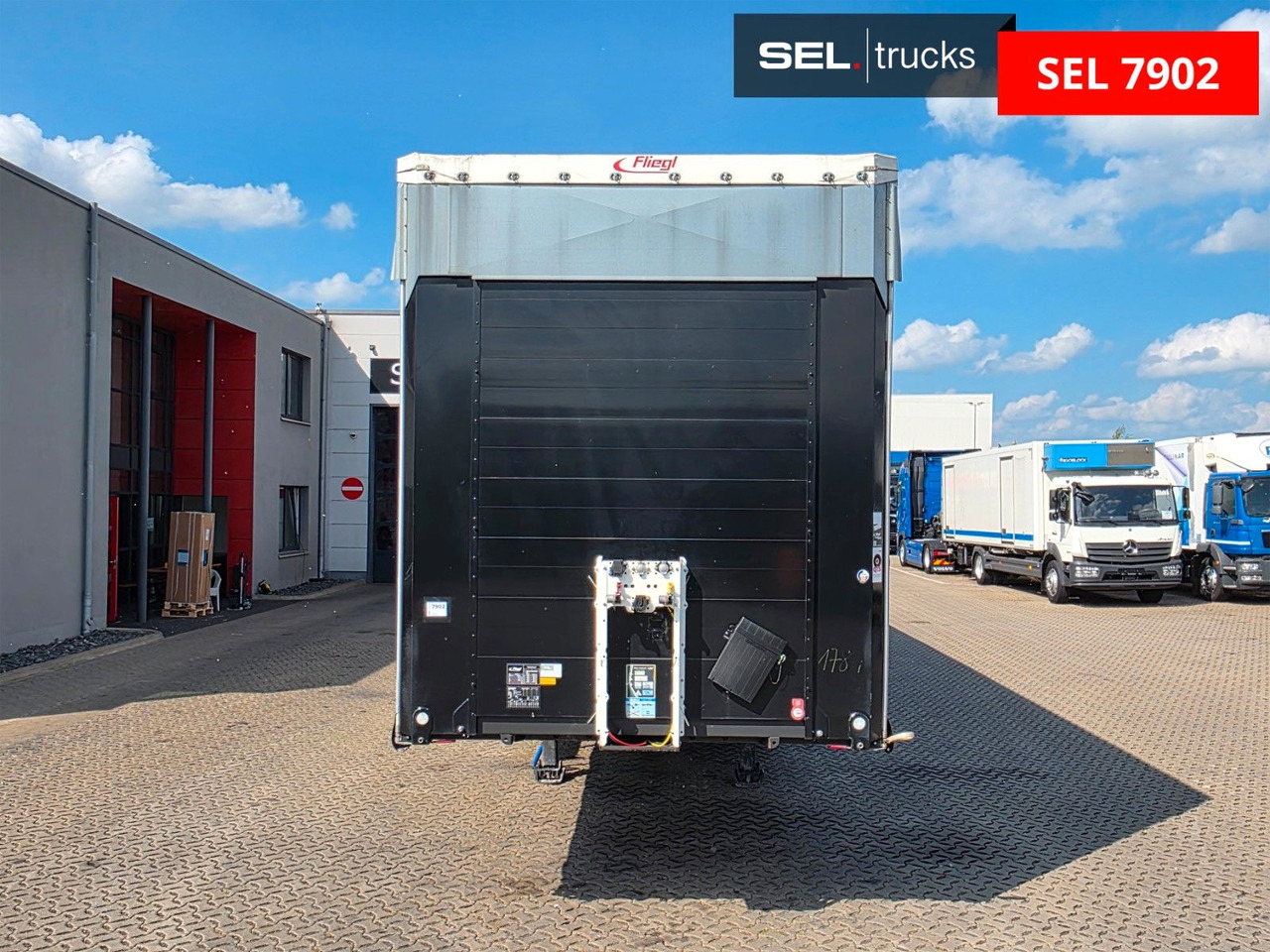 Fliegl SDS 390 X-tra Long / Mega / Long Trailer - Gjysmë rimorkio me tendë: foto 2 Fliegl SDS 390 X-tra Long / Mega / Long Trailer - Gjysmë rimorkio me tendë: foto 2