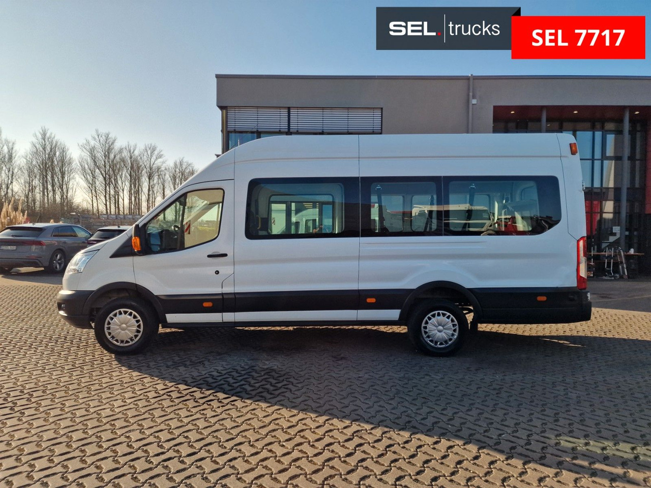 Furgon Ford Transit / Transport von Personen im Rollstuhl: foto 9