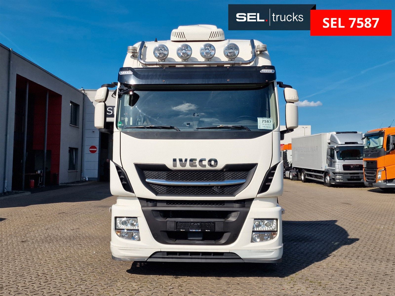 Iveco Stralis 480 / ZF Intarder / Standklima - Gjysmë-kamion: foto 2 Iveco Stralis 480 / ZF Intarder / Standklima - Gjysmë-kamion: foto 2